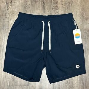 Vuori Kore Shorts 7" Lined Men's Size M